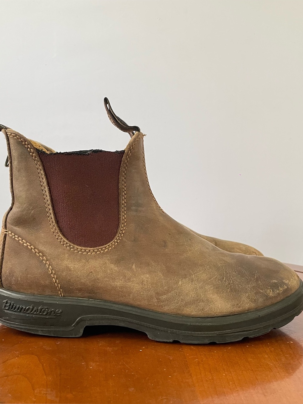 Blundstone 585 Classic Rustic Brown Leather Chelsea Boots | Au 5.5